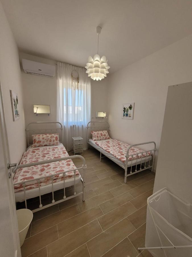 Appartamento Demetrio 50M Mare & Shopping Лидо-Марини Экстерьер фото
